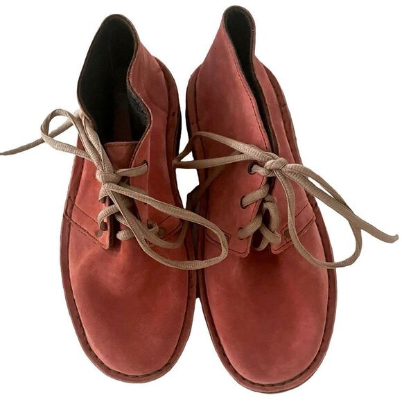 Suede Erongo Vellies - Picture 4 of 10